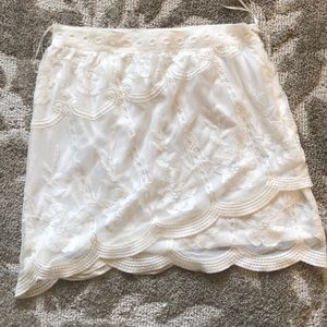 Honey punch lace skirt new never worn no tags